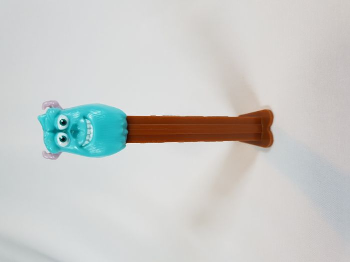 PEZ Disney Pixar monstres et compagnie Sully