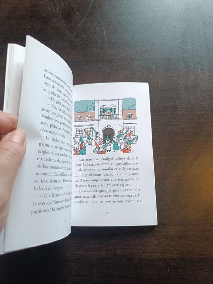 Livre BEATRICE L'INTREPIDE - photo numéro 8
