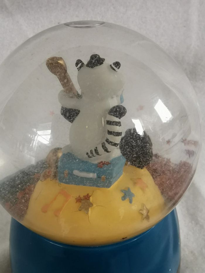 Boule à neige musicale 🎶, collection les moustaches, Moulin Roty - photo numéro 6
