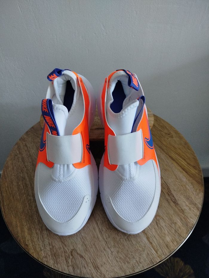 Baskets T 38,5 - photo numéro 2