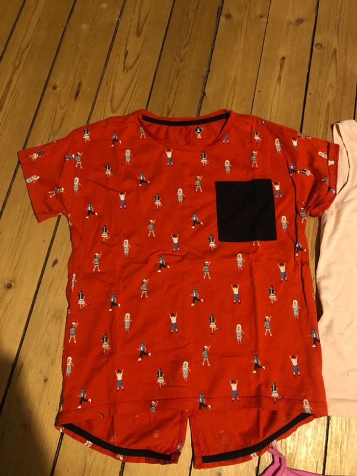 Lot haut 10 ans - photo numéro 2