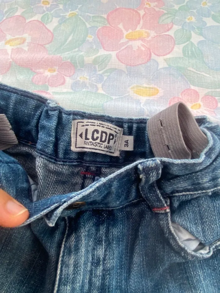 Beau bermuda jeans short lcdp 3 ans - photo numéro 2