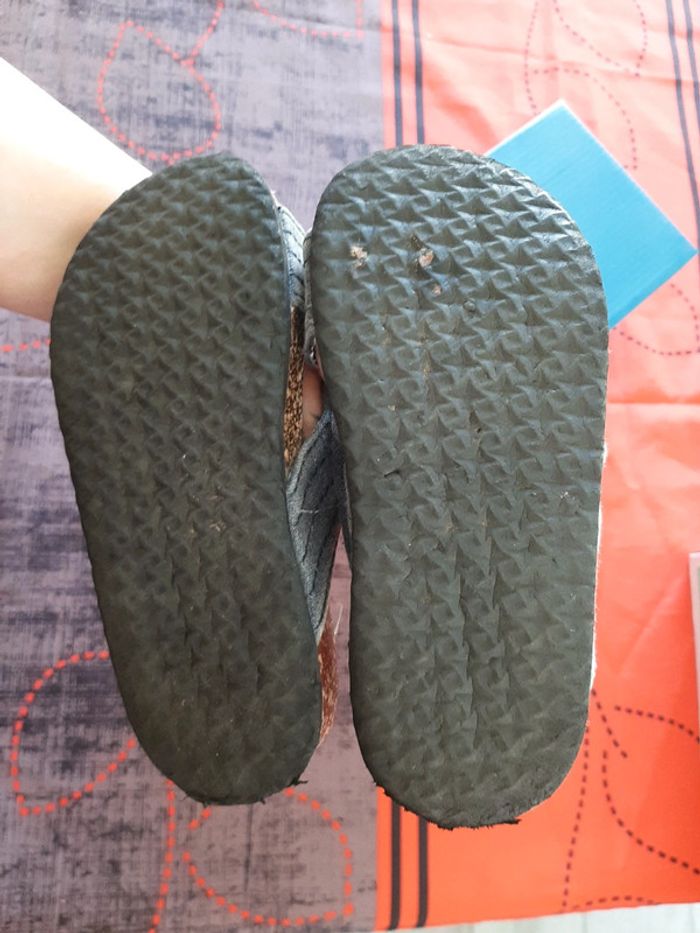 Claquette Jean taille 28 - photo numéro 3