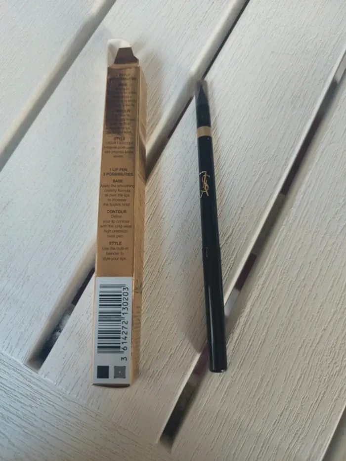 Crayon contour à lèvres Yves Saint Laurent argent n°26 - photo numéro 3