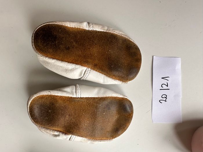 Lot de 3 paires de chaussons et chaussures bébé barefoot apprentissage de la marche Taille 18 à 21 - photo numéro 7