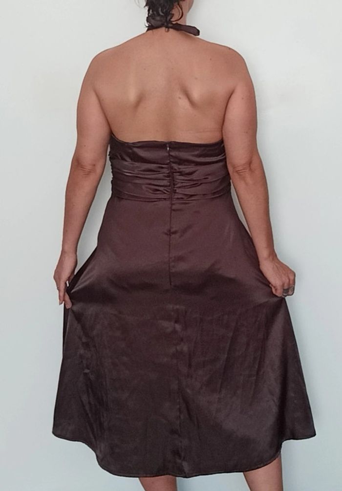 Robe cocktail dos nu en satin taille XL - photo numéro 7