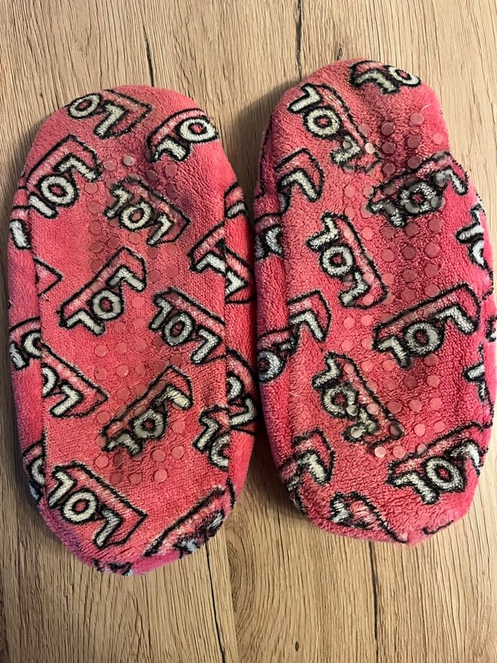 Lot de 2 paires de pantoufles fille - photo numéro 3
