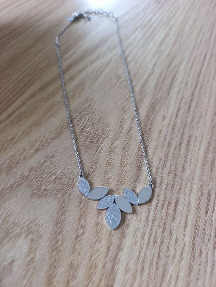 Collier Victoria bijoux - photo numéro 2