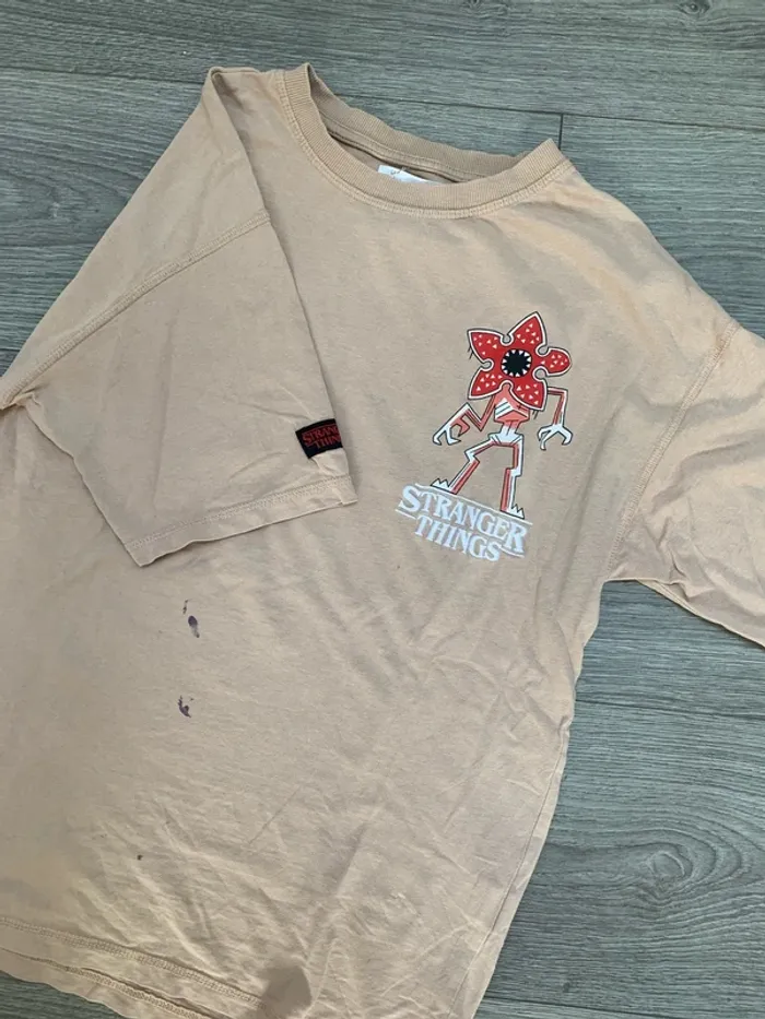 T-shirt collector Zara x Stranger things 14ans - photo numéro 4