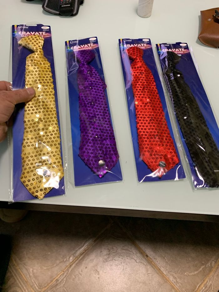 Cravates lumineuse - photo numéro 5