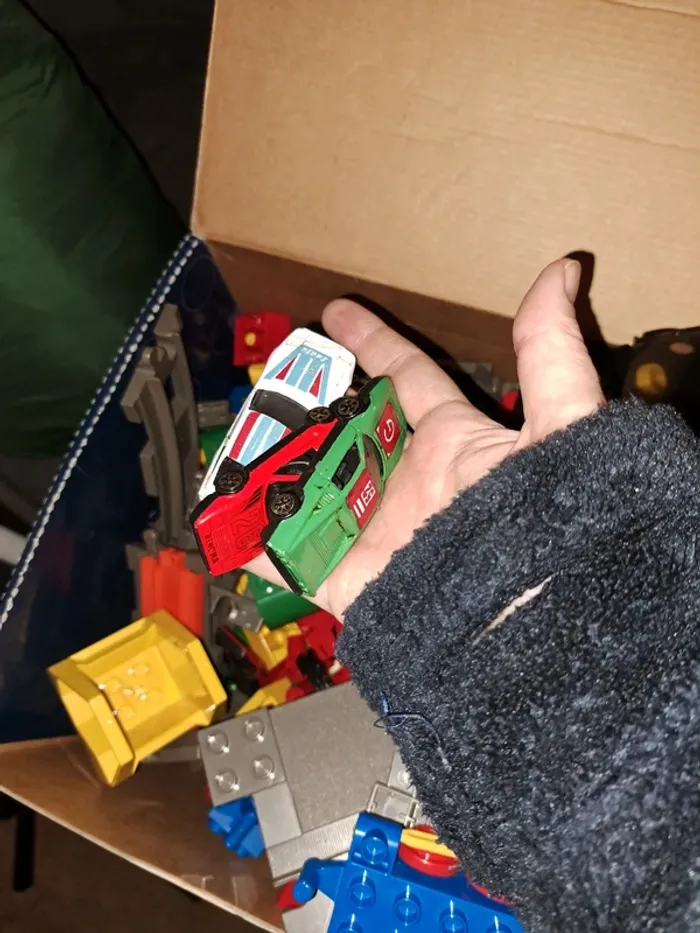 Carton de jouets - photo numéro 4