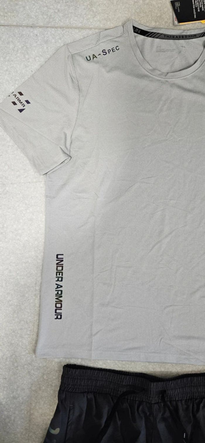 Ensemble Under Armour ( t-shirt + short) - photo numéro 7