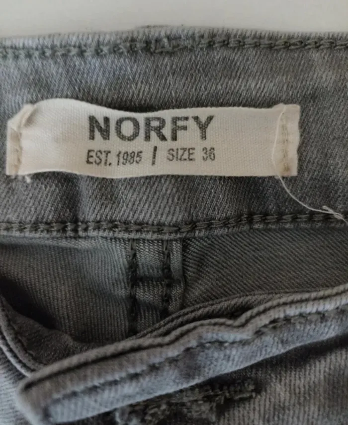 Lot de 2 Shorts femmes taille 36 - photo numéro 3