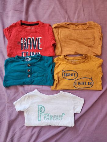 Lot t-shirts taille 18 mois