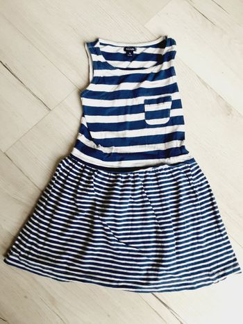 Vêtement fille robe Kiabi rayée bleu marine et blanc 3 ans