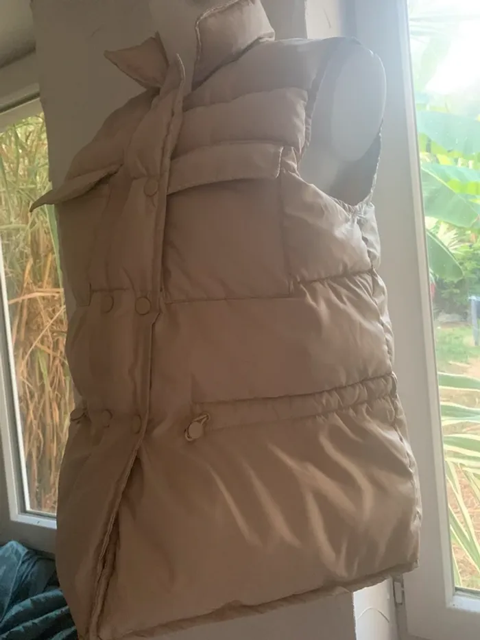 Doudoune Georgia sans manches taille M beige