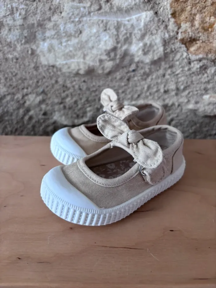 Chaussure plate