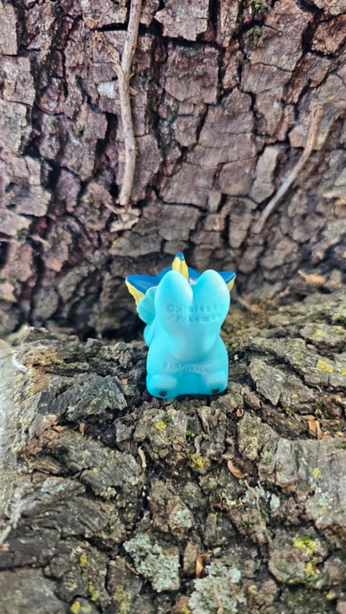 Super figurine Pokemon Nintendo finger puppet Aquali - photo numéro 4