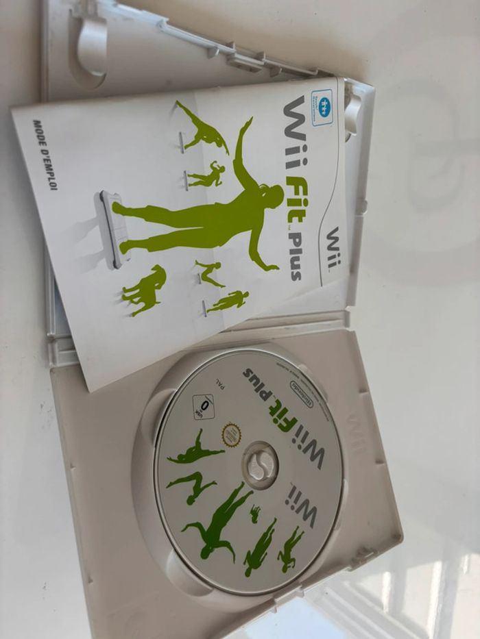 Wii Fit Plus Jeu Nintendo Wii - photo numéro 3