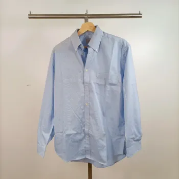Chemise rayée bleu clair col boutonné coupe droite manches longues homme taille M A880
