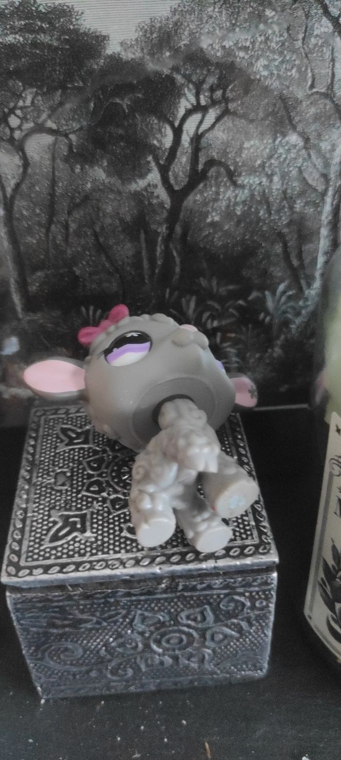 My Littlest Petshop Pet Shop LPS Authentic sheep Lamb 477 Mouton Hasbro - photo numéro 7