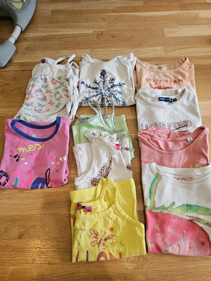 Lot t-shirts débardeurs 3 ans