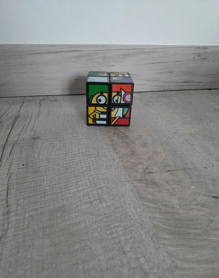Rubik's cub moi moche et méchant