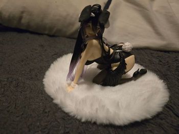 Figurine japonais:  Albedo bunnygirl black (avec boite)