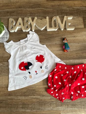 - Ensemble   - 3 mois - Très bon état