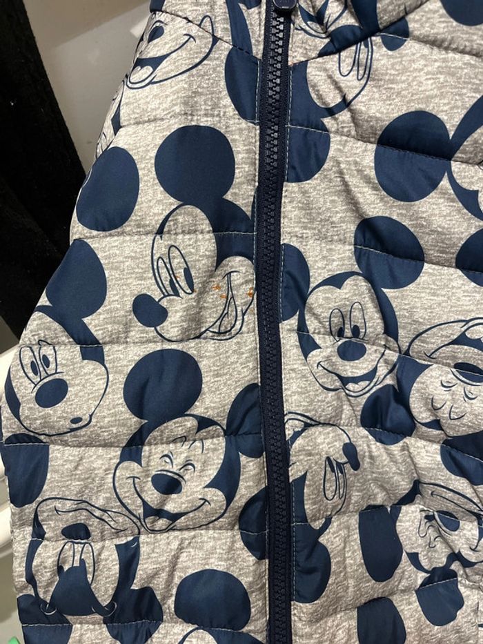 Doudoune Mickey mi saison 5 ans GAP - photo numéro 4