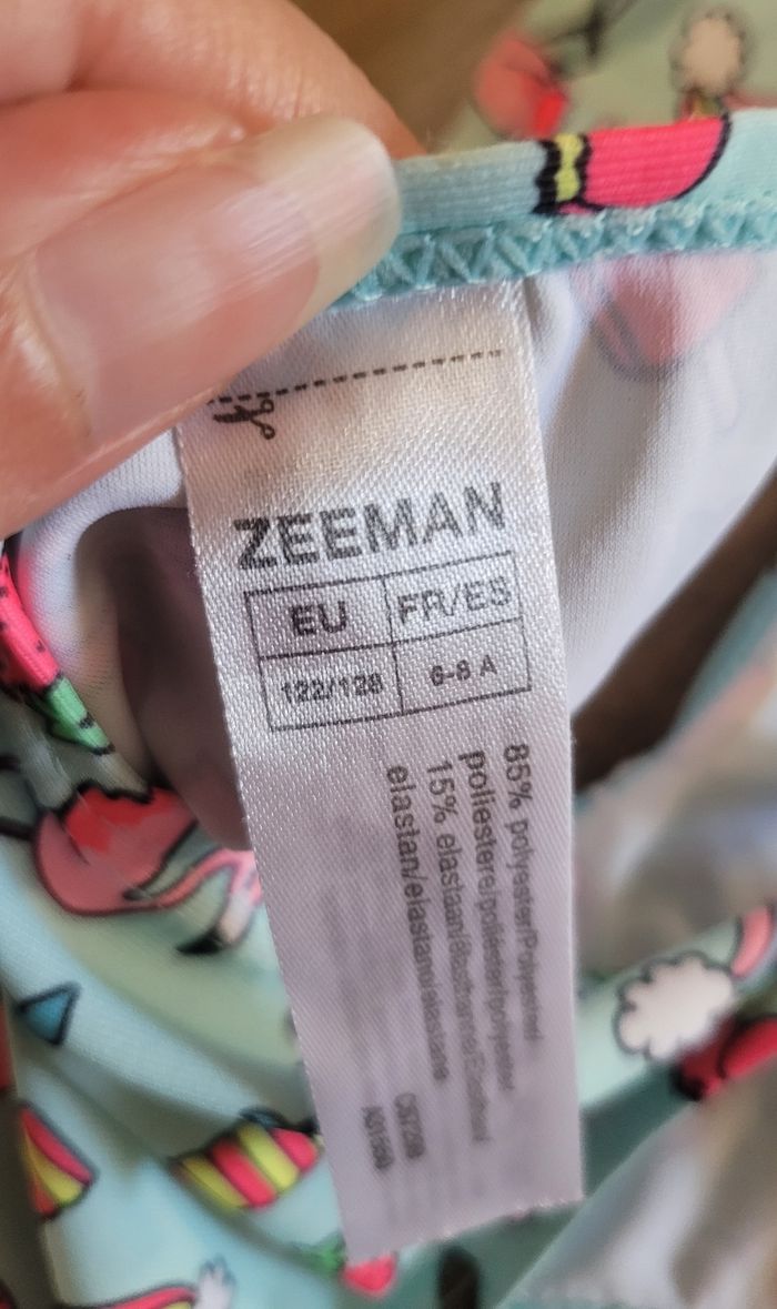 Maillot 2 pièces 6/8 ans - photo numéro 5