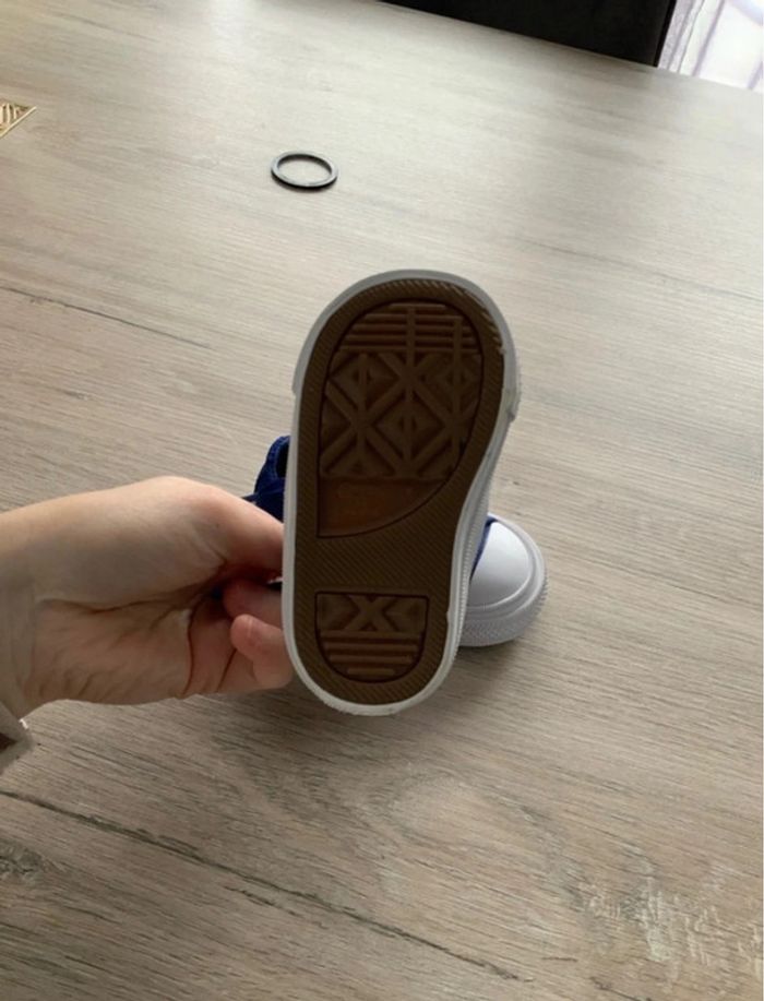 Baskets converse bleu roi taille 19 - photo numéro 3