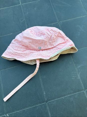 Chapeau réversible
