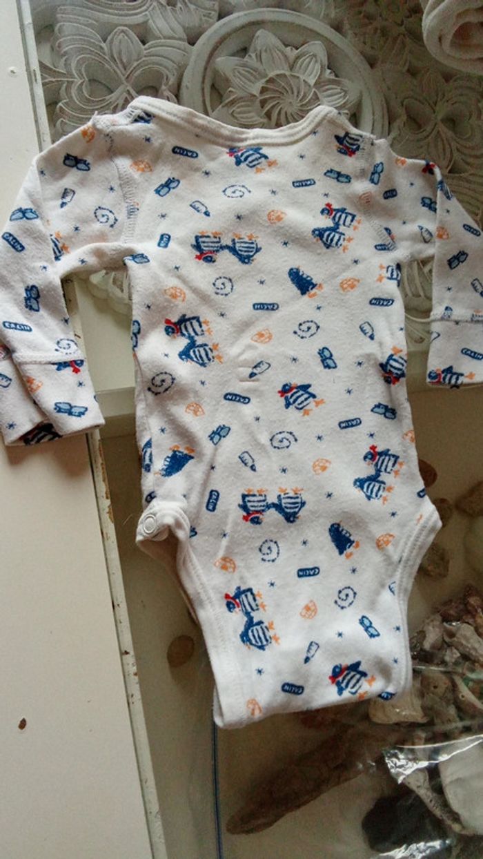 Lot 2 pyjamas + 1 bodie + 1 brassière en laine taille 0Mois - Naissance - photo numéro 11