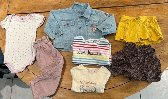 Lot vêtements fille 12 mois