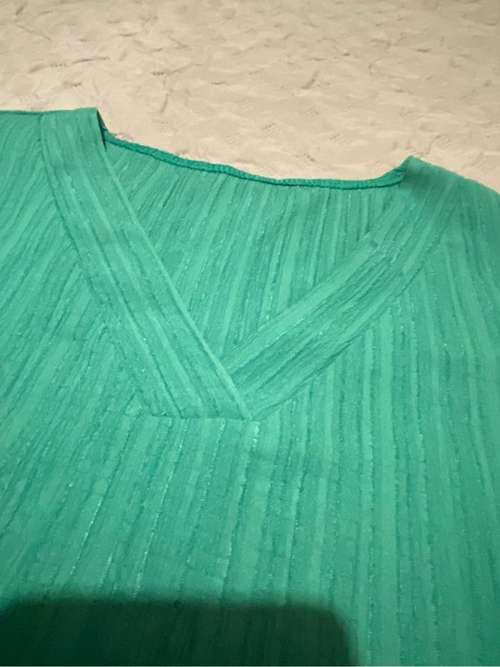 Blouse à col V - photo numéro 2