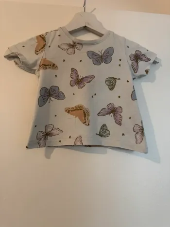 Tee shirt papillon
