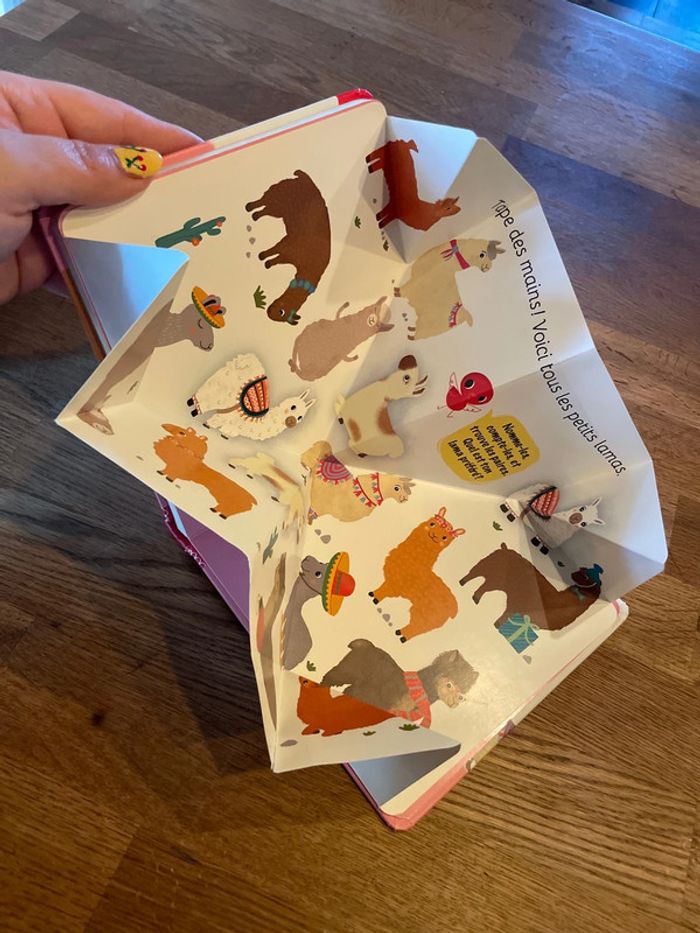 Livre cartonné Bravo petit Lama avec des matières à toucher Patapon - photo numéro 7