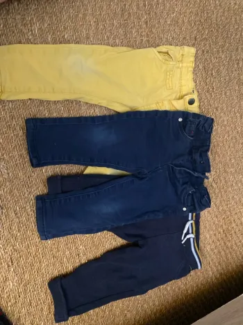 Lot 3 pantalon 18mois