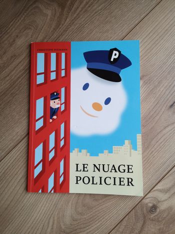 Livre Le nuage policier