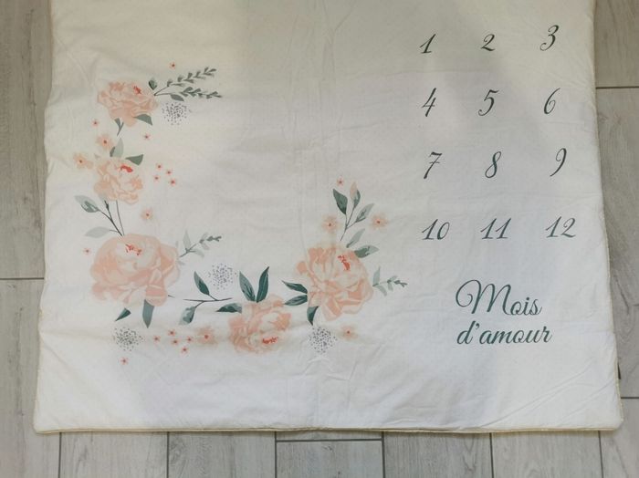 Tapis d'éveil Vertbaudet "étapes" photos âge 📸 - photo numéro 3