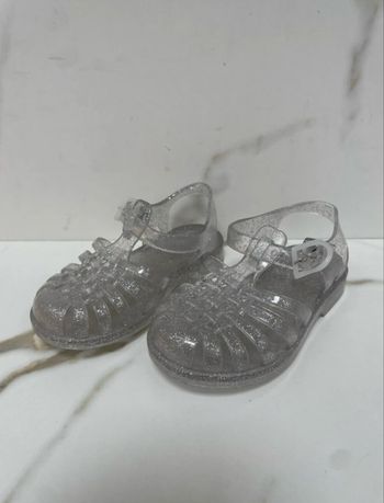 Chaussures de plage transparentes pailletées – Taille 24 – Très bon état