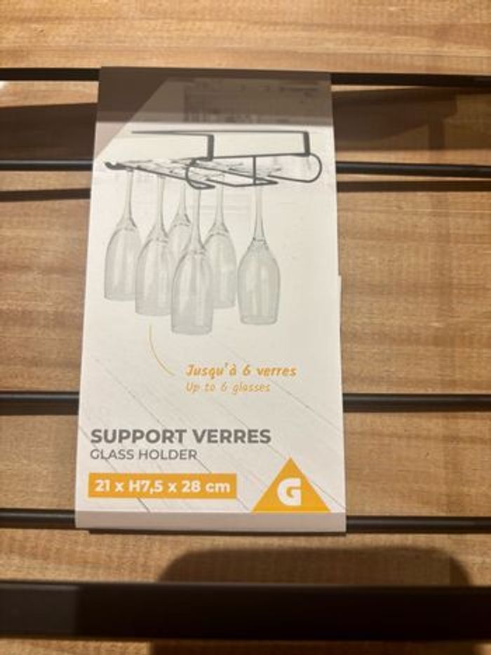 Support pour verre à pied - photo numéro 4