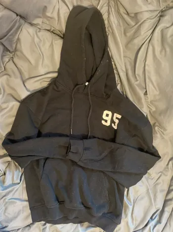 Sweat-shirt à capuche