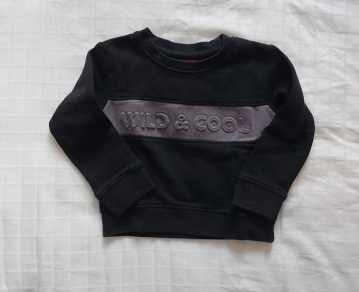 Sweat noir et gris