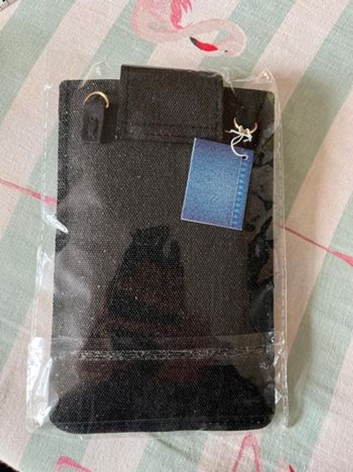 Pochette téléphone portable - photo numéro 3
