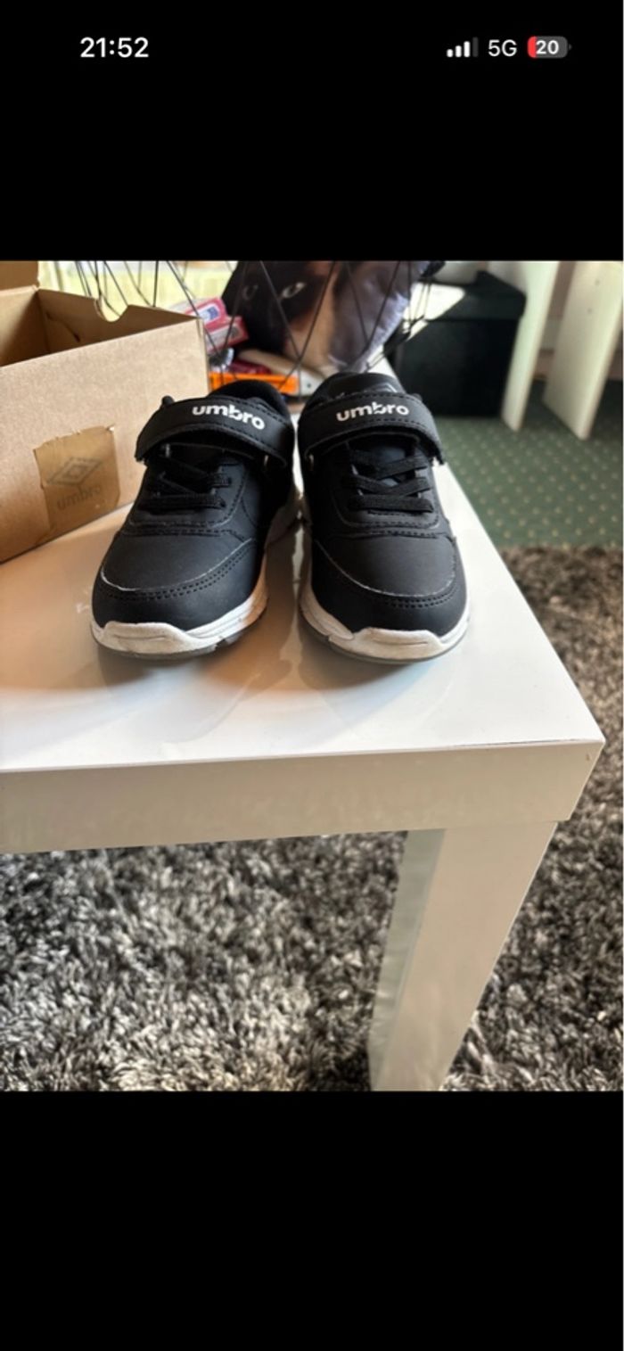 Basket umbro - photo numéro 4