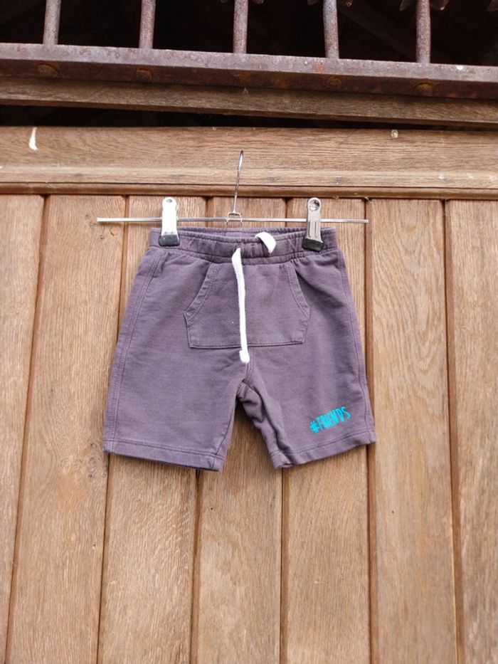 Short bébé garçon 9 mois Disney baby