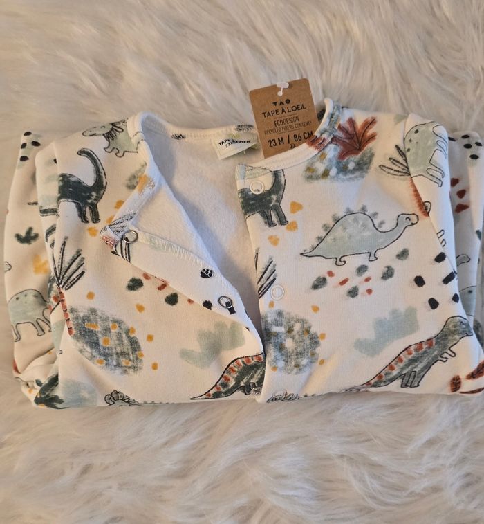 (Neuf non porté) 🏷🤩😍 pyjama 23 mois garçon 😍🤩