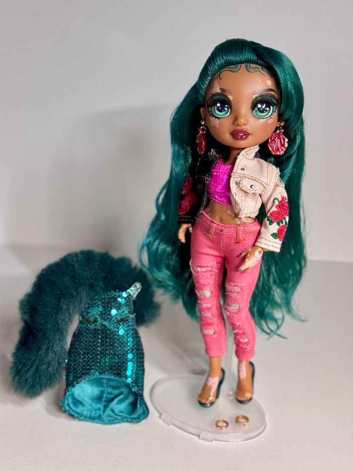 Jewel Rainbow High - photo numéro 7